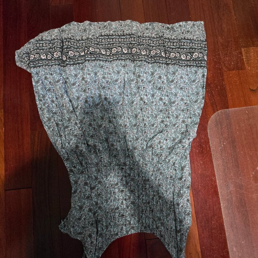 Blue flowered old navy dress